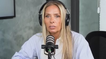 Adriane Galisteu é ignorada em série que conta história de Ayrton Senna e dá alfinetada