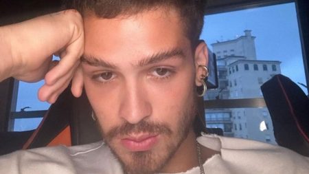 Detonado por look exótico, João Guilherme faz desabafo e toma atitude polêmica