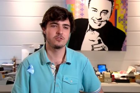 Filho de Gugu Liberato toma atitude para seguir os passos do pai na TV