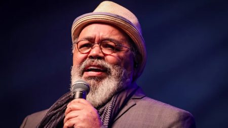 Jorge Aragão é diagnosticado com doença grave e inicia tratamento