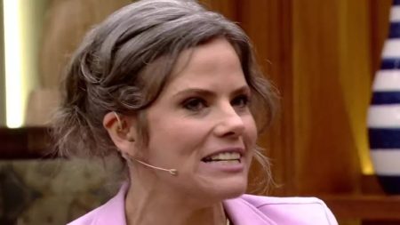 Apresentadora da Globo revela tudo o que sofreu com a crise da meia-idade