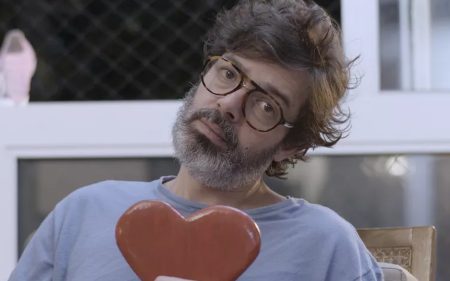 Bruno Mazzeo trabalha em novo projeto na Globo e prepara volta de clássico