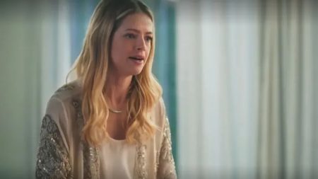 Terra e Paixão: Graça toma atitude drástica para separar Caio e Aline
