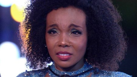 Ex-BBB Thelma Assis ganha espaço na Globo e surpreende com anúncio