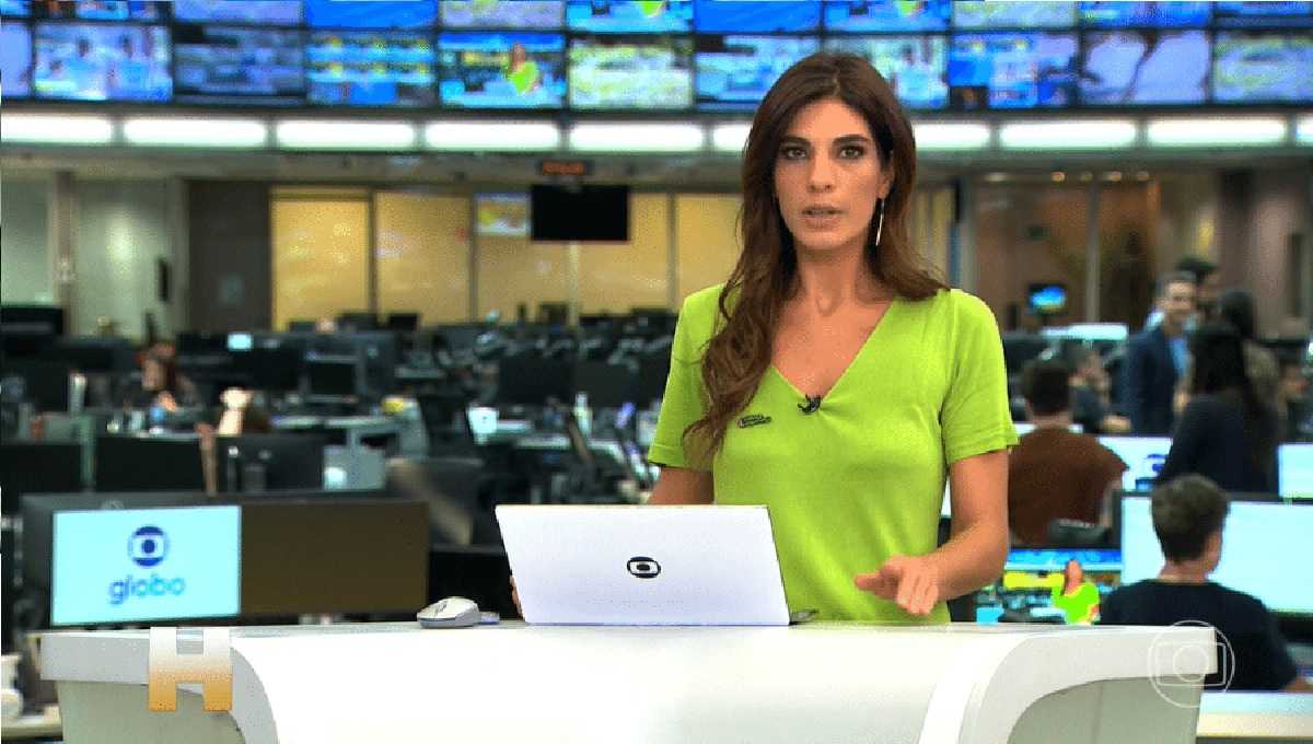 Andreia Sadi gagueja no Jornal Hoje e público da Globo repara em detalhe: “Diferente”