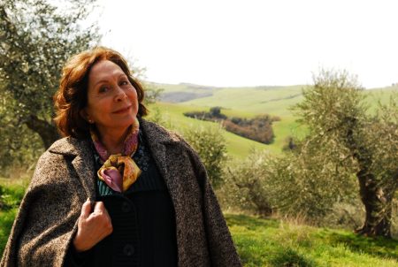 Globo toma atitude na programação para homenagear Aracy Balabanian; saiba detalhes