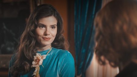 Amor Perfeito: Marê consegue arrancar Gilda do comando do hotel