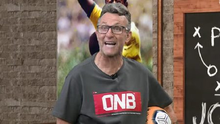 Craque Neto detona a Globo por atitude com Renato Aragão e faz cobrança ao Papa