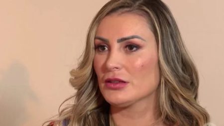Andressa Urach expõe quanto faturou com site adulto em menos de um mês e valor impressiona