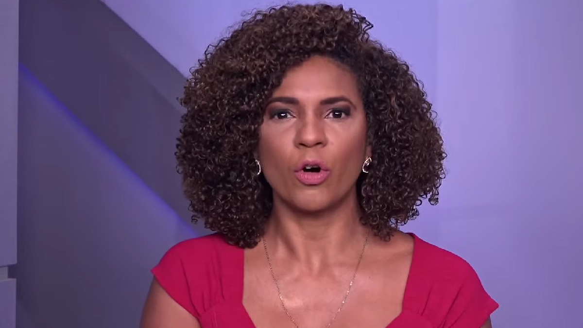 Apresentadora da CNN Brasil é alvo de ataques racistas e faz desabafo forte