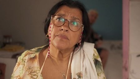Após 40 anos, Regina Casé e Globo rompem contrato de exclusividade