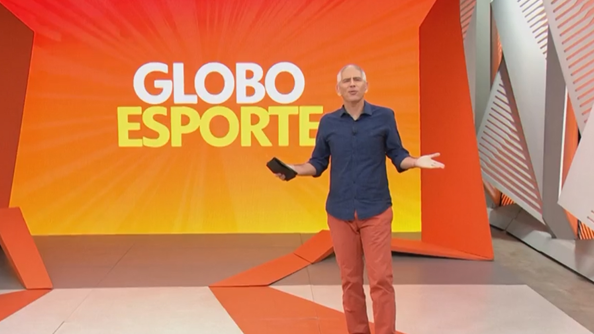 Globo Esporte sofre falha técnica e apresentador fica em saia justa