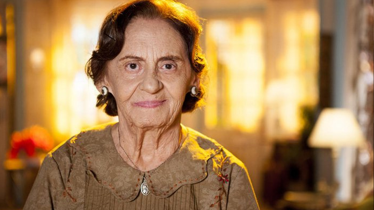 Aos 95 anos, Laura Cardoso revela se tem planos de se aposentar