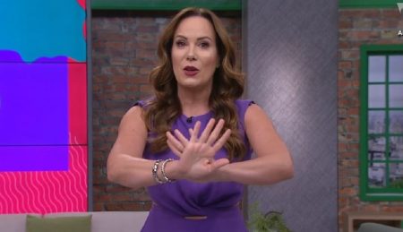 Fora da TV Gazeta, Regina Volpato recebe convite do SBT e é flagrada nos bastidores