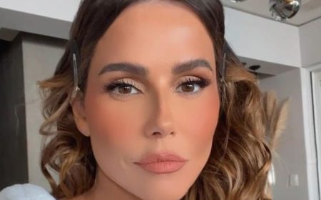 Deborah Secco choca ao fazer revelação sobre seus relacionamentos: “Fui traída”