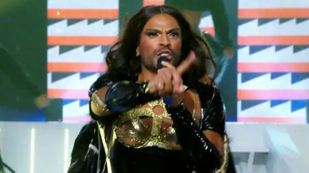 Galã da Globo, Samuel de Assis “vira” Ludmilla, choca público e se emociona com atitude