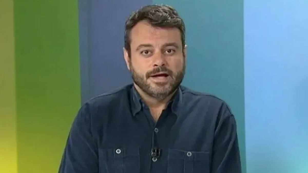 Repórter da Globo, Eric Faria é empurrado após confusão no jogo entre Brasil e Argentina