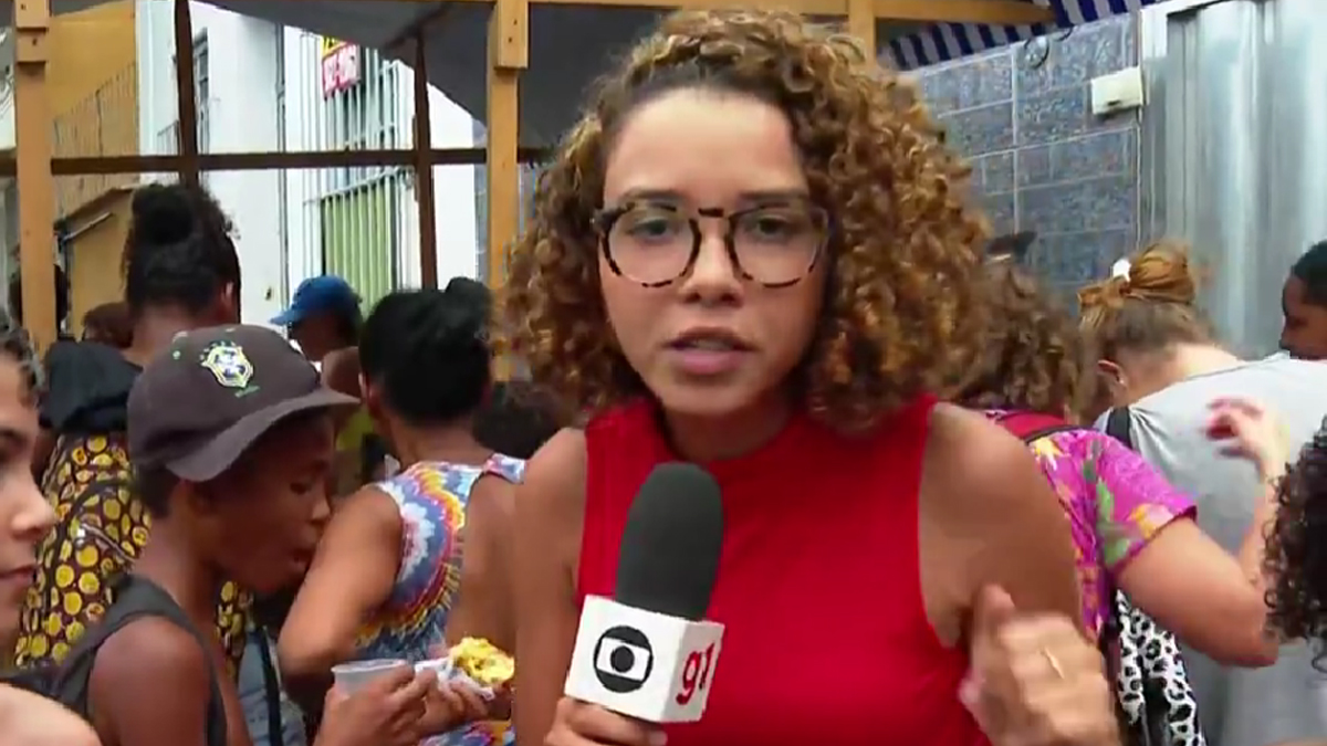 Repórter da Globo viraliza com atitude inesperada em cama elástica ao vivo