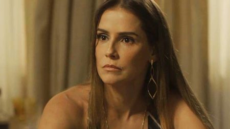 Traída em Elas por Elas, Deborah Secco revela se já passou pelo mesmo