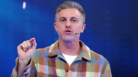 Luciano Huck faz anúncio envolvendo filhos de Gugu e Faustão e deixa jovem em pânico