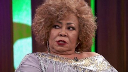 Alcione faz revelação surpreendente em homenagem da Globo