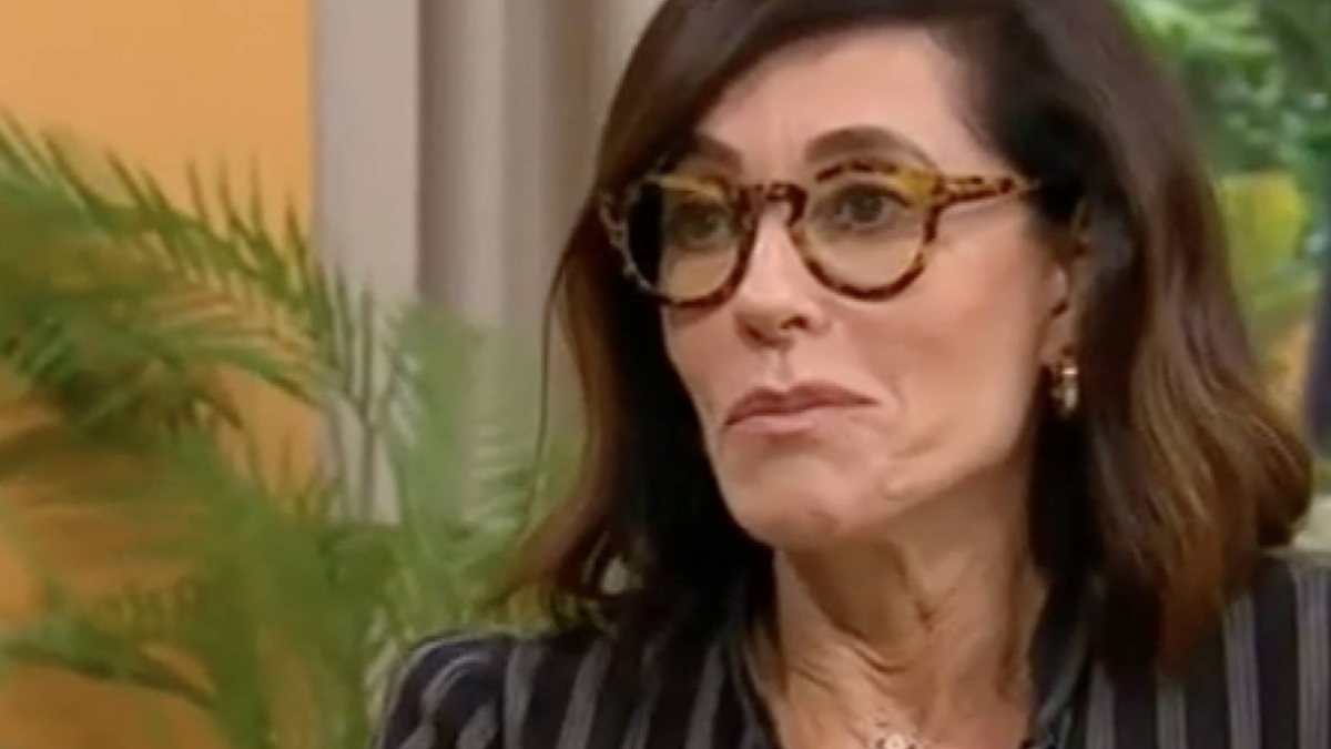 Christiane Torloni usa novela da Globo para criticar políticos por decisão polêmica
