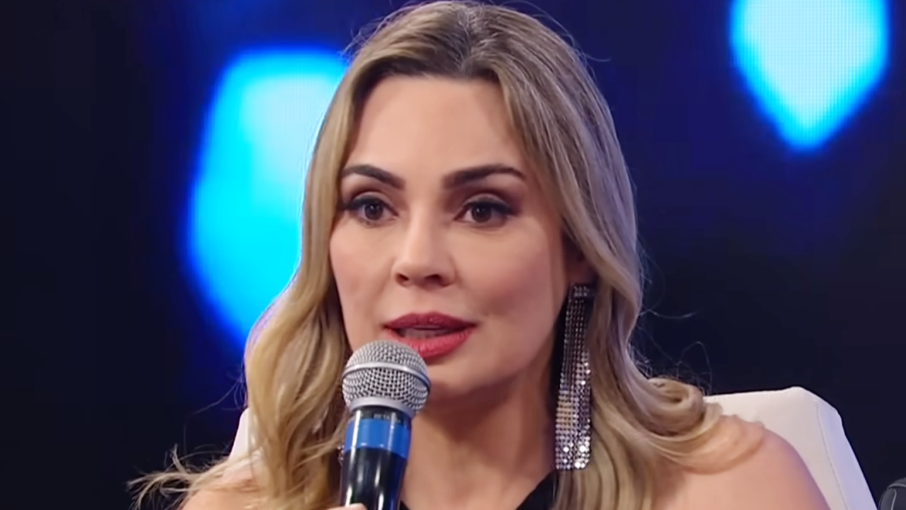Globo comemora derrota de Rachel Sheherazade na guerra contra o SBT e motivo é revelado