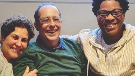 Após sucesso de Amor Perfeito, autores apresentam projetos à direção da Globo