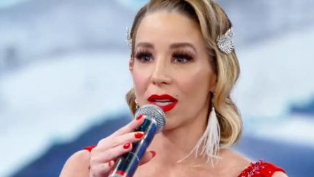 Longe das novelas, Danielle Winits revela se tem planos de voltar a atuar