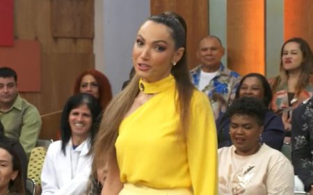 Patrícia Poeta cita o SBT ao fazer contato com participante da plateia e detalhe chama a atenção