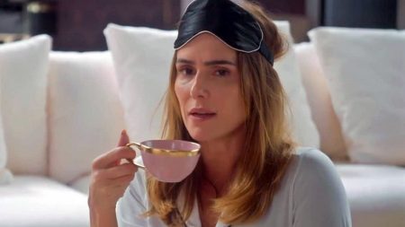 De última hora, Deborah Secco deixa apresentação do Show da Virada; Globo encontra substituta