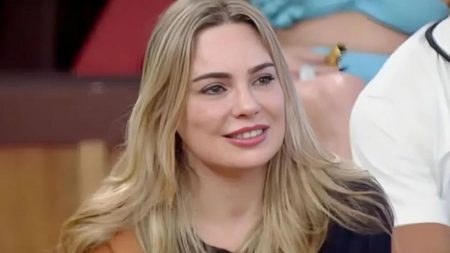 Sucesso em A Fazenda, Rachel Sheherazade decide falar sobre futuro na TV