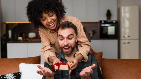 Natal à vista! Estes são os signos que mais sabem presentear os seus parceiros