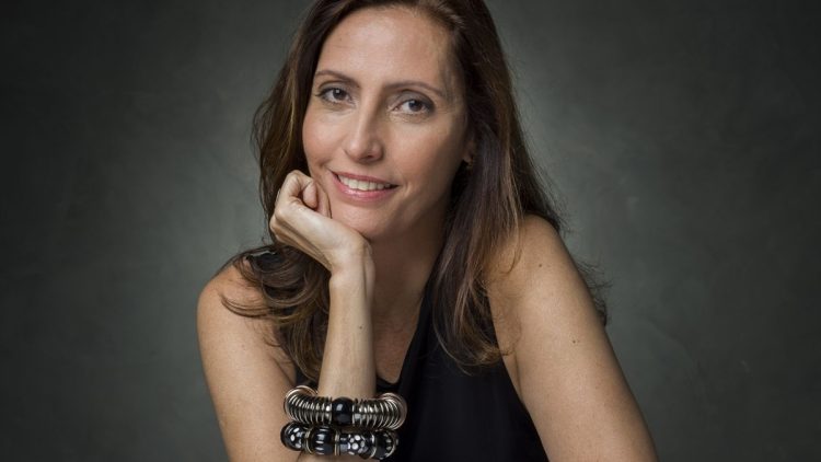 Claudia Souto autora da Globo