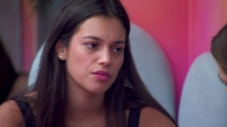 Alane “acorda” e revela que Nizam dá sinais de que é abusivo no BBB 2024