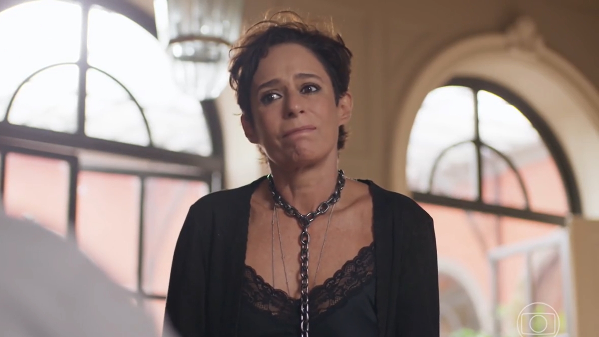 Andrea Beltrão viverá mãe de seis filhos em nova novela da Globo e faz revelação