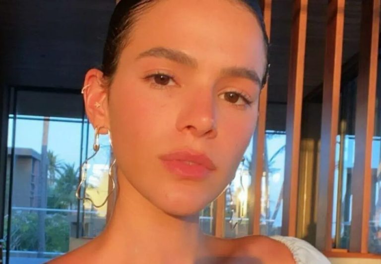 Bruna Marquezine