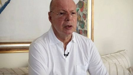 Viúvo de Gilberto Braga entra na Justiça contra a Globo e pede R$ 290 mil