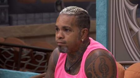 Rodriguinho se revolta com Beatriz no BBB 2024 e dispara: “Ser pobre não dá o direito”