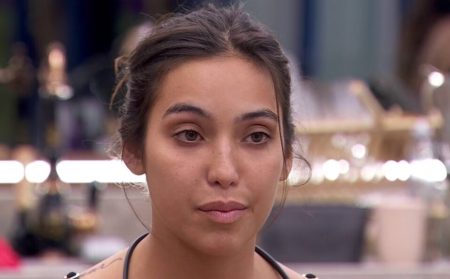 24h após grande surto, Vanessa Lopes não aguenta e desiste do BBB 2024