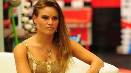 Ex-BBB Natália Casassola aponta preconceito com “padrões” após dinâmica do BBB 2024