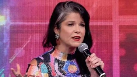 Samara Felippo volta a se despedir da filha e se emociona: “Difícil”