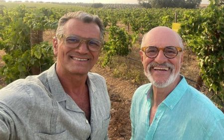 Marcos Caruso abre o jogo sobre ex-mulheres e atual casamento com enfermeiro