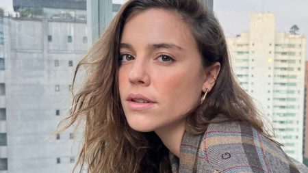 Alice Wegmann assume romance com empresário baiano; conheça ele