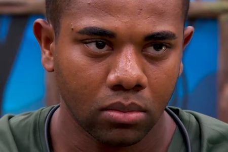 Davi fica possesso com Leidy Elin no BBB 2024 e dispara: “Odeio”