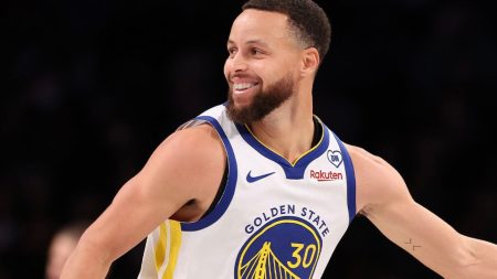 Golden State Warriors x Phoenix Suns: saiba onde assistir um jogaço da NBA 2023/24 – 10/02