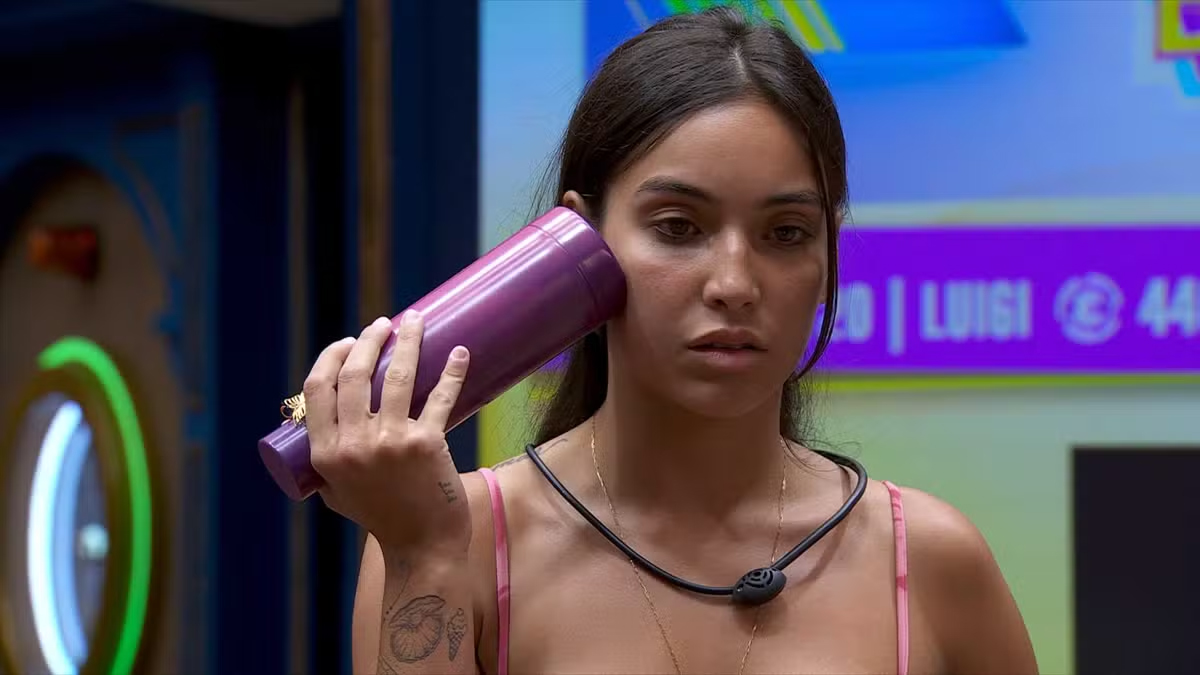 Vanessa Lopes aparece pela primeira vez após desistência do BBB 2024: “Voltando”