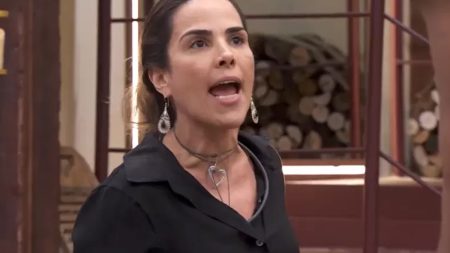 Após reclamar de gritos, Wanessa parte para cima de Davi e tem briga feia no BBB 2024