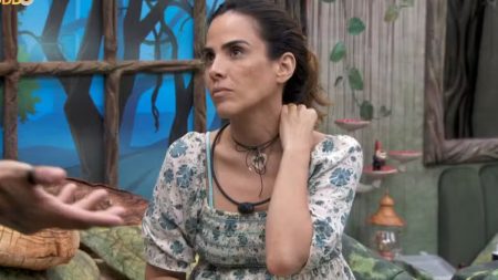 No BBB 2024, Wanessa expõe que “persegue” Dado Dolabella nas redes sociais