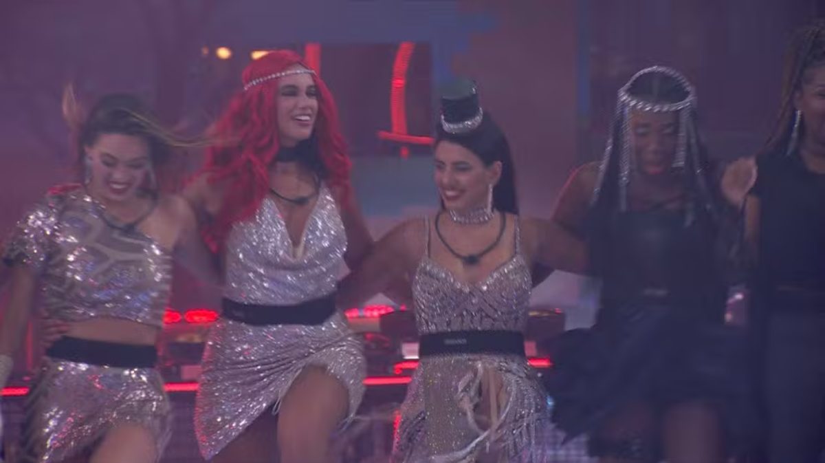 Alane e Fernanda se juntam em dança no BBB 2024 (Imagem: Reprodução/Globo)